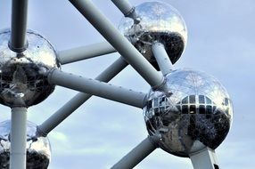 magnificent atomium brussels statue