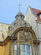 art noveau turret