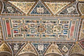 ceiling painting in Piccolomini Library
