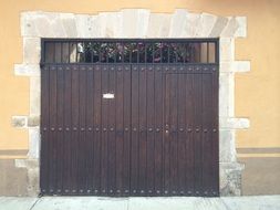 doors in the colonial architecture of mexico