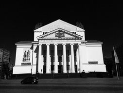 building theater downtown