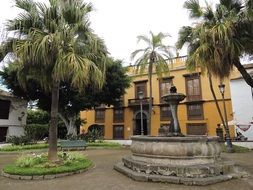 tenerife city square