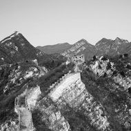 black and white photo of the great wall, black and white