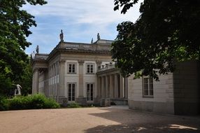 building in the park Lazienkowski