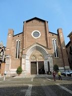 square in front of the church in verona