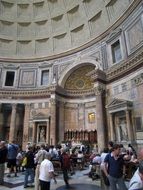 people in the pantheon in rome