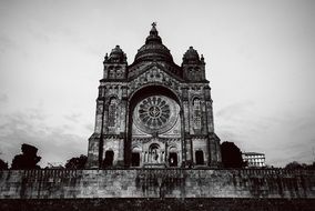 Grey photo of Santa Luzia monastery