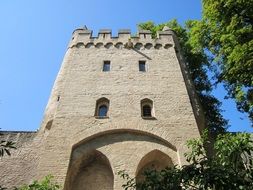 crenellated tower of a historic building in heidentuermchen