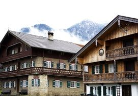 bavaria houses in the mountains