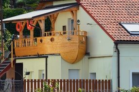 cute ship balcony house