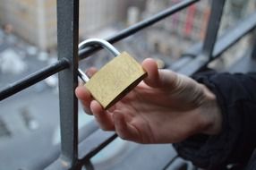 lock love