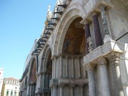 building with arched entrance in venice