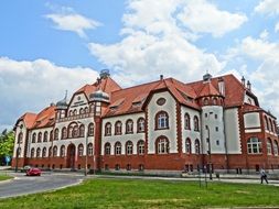 weyssenhoffa square house