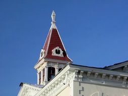 roof of the courthouse