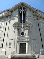 bydgoszcz st peter's basilica entrance