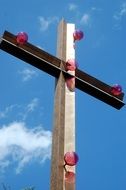 cross as a modern monument