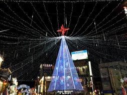 christmas tree on a square in a large city