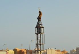 minaret builders in Saudi Arabia