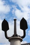 close-up monument to anchor