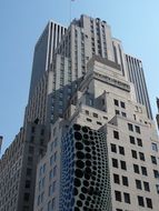 modern skyscraper in new york