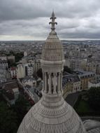 paris building france