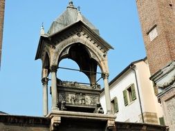 verona monument