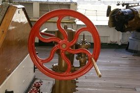 mechanisms of a museum-ship in buenos aires