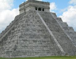 mexico pyramid