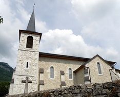 Billy and the Church of Saint-Pierre