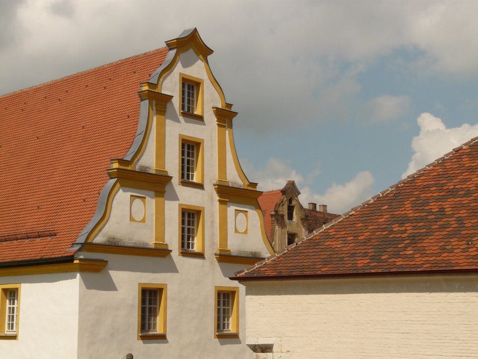 baroque house facade