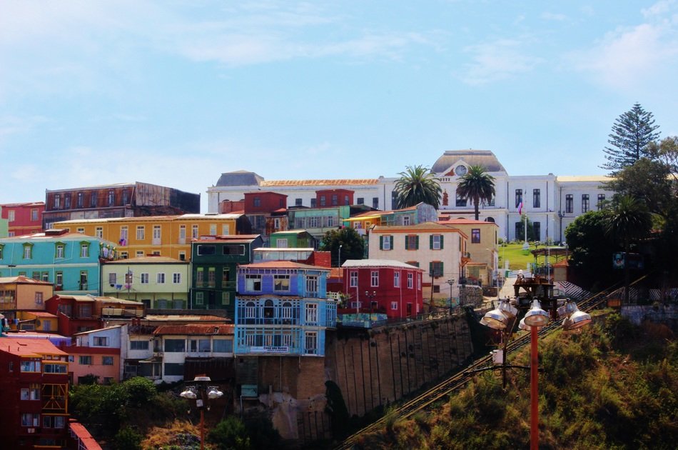 valparaiso architecture summer cityscape