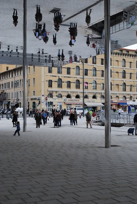 mirrored roof on the square in marseille