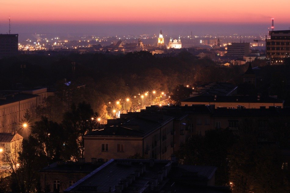 night view of the eastern city