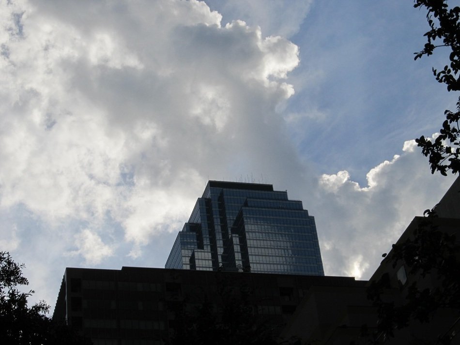 dallas office buildings