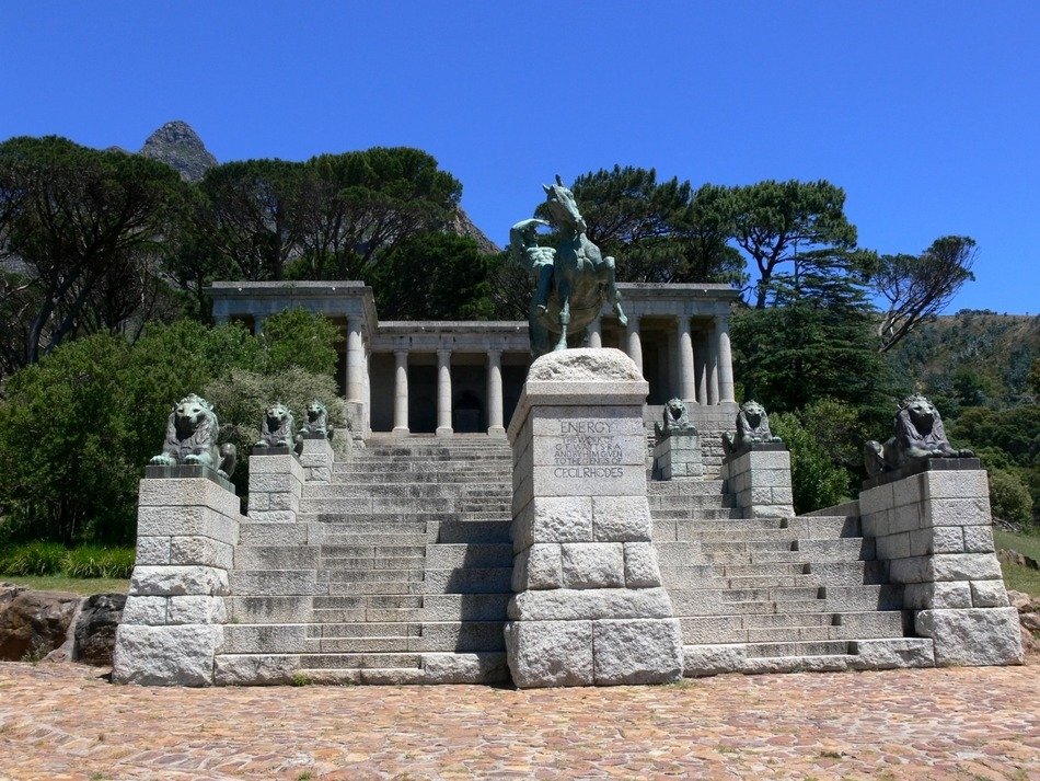 rhodes memorial statue