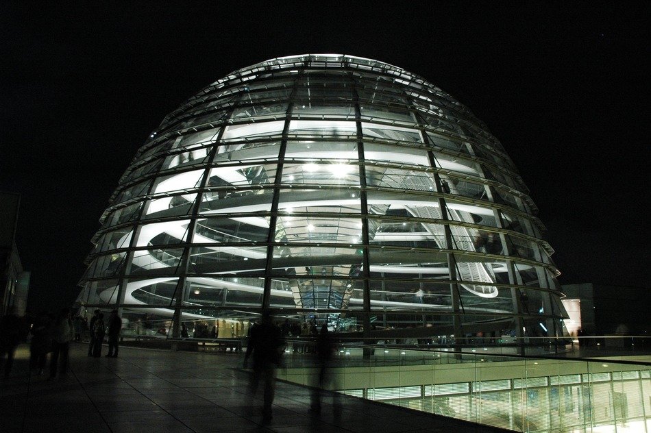 glass design of the Reichstag