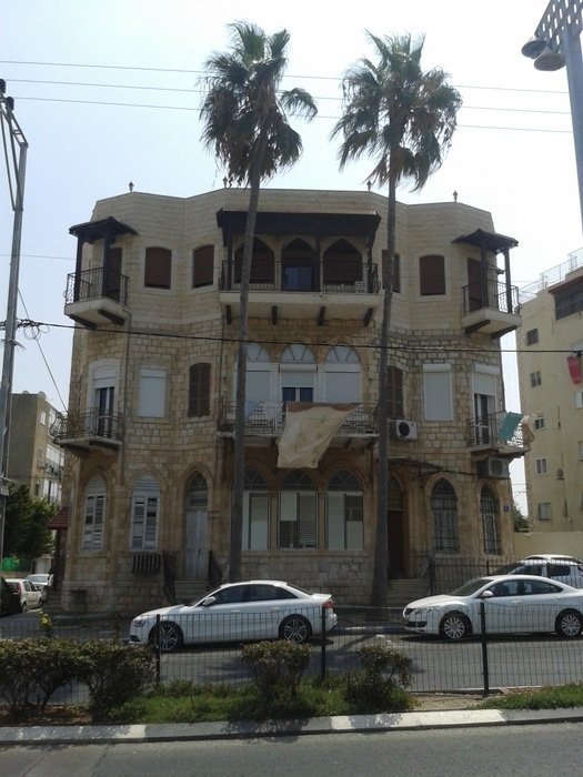 arabic house with balconies