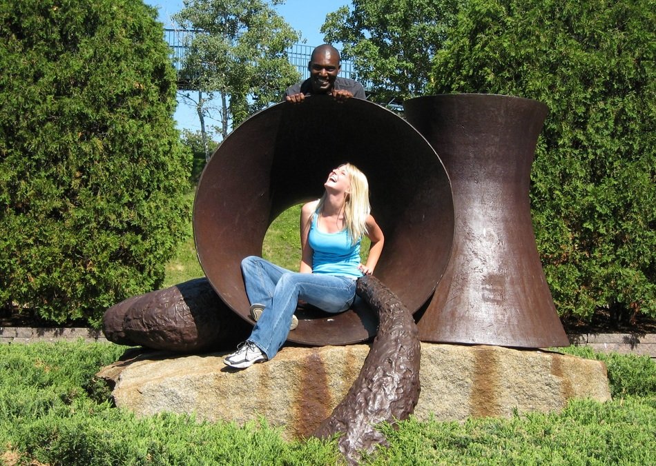 happy couple at the monument in Minnesota