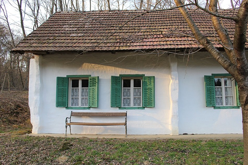 windows of hauswand