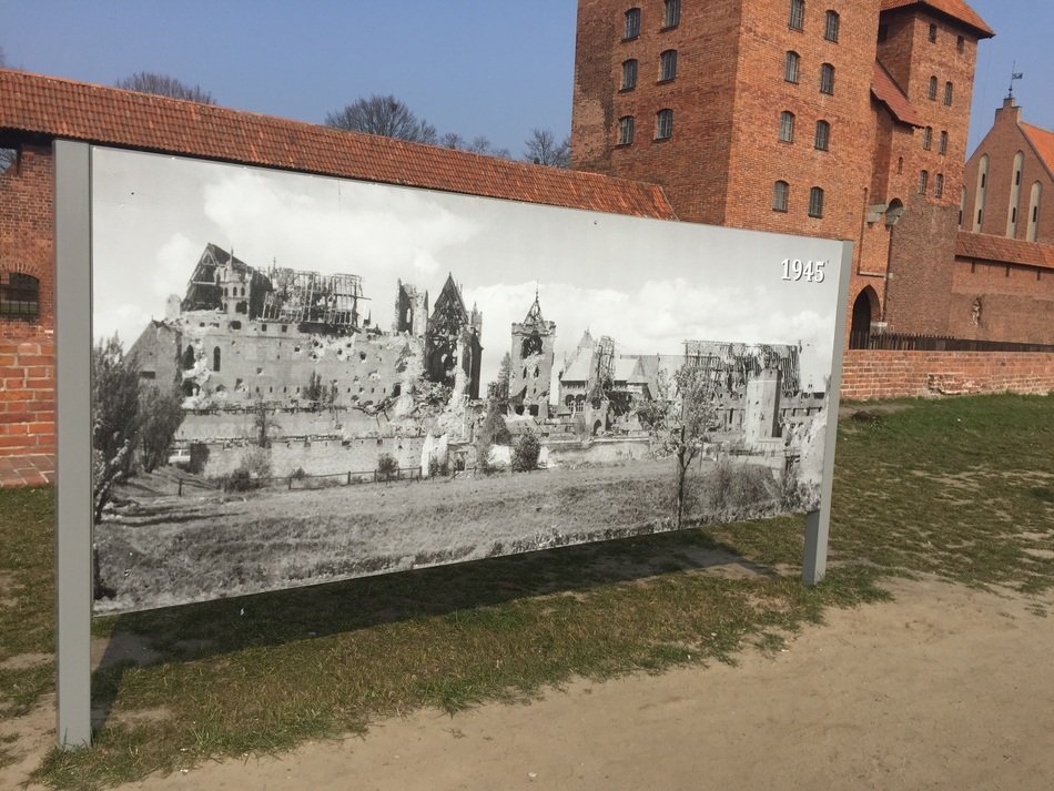 photo of the castle next to the castle in Malbork