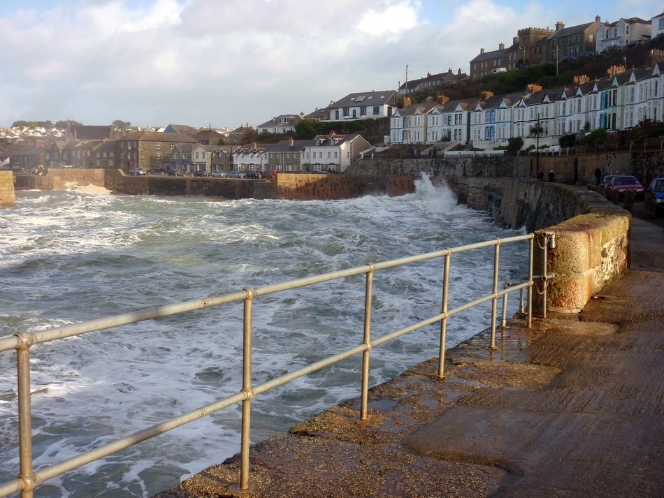 surf in the city of Portleven