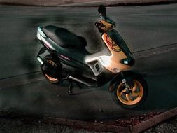 scooter moped