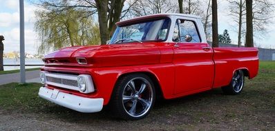 red car vintage