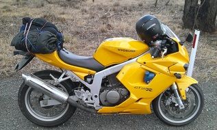 yellow sport bike