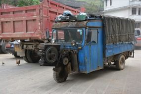 three wheel maintenance vehicle