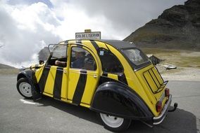 old citroen 2cv