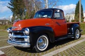 vintage two-tone pickup