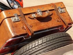 Luggage suitcase and wheel