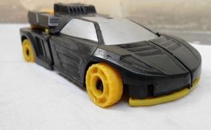 black car toy