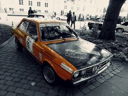 orange auto oldtimer